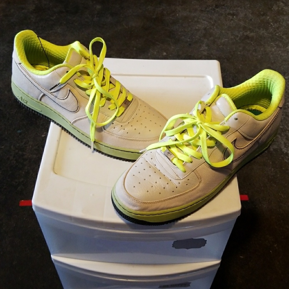 Nike Air Force 1 Premium